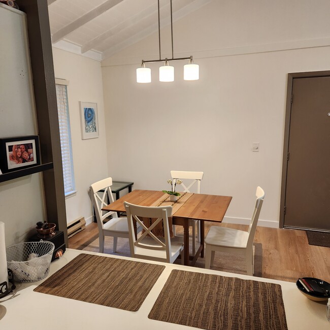 Dining room from kitchen - 7714 SW Barnes Rd