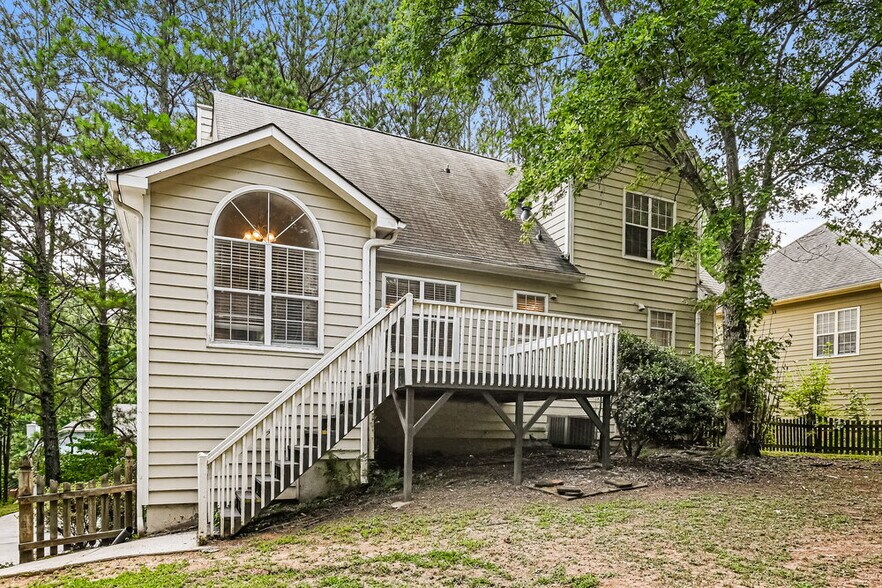 Building Photo - 706 Hearthstone Crossing