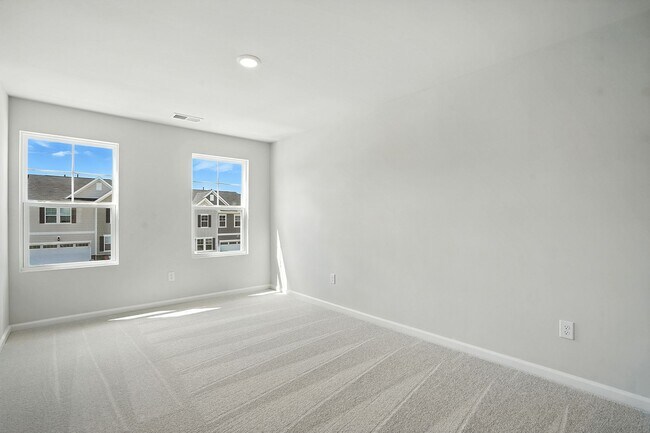 Building Photo - BRAND NEW TOWNHOME Available now, DEPOT 499 in Apex!