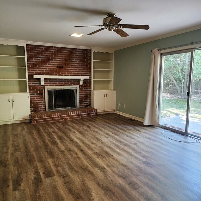 Building Photo - 106 Argall Town Ln