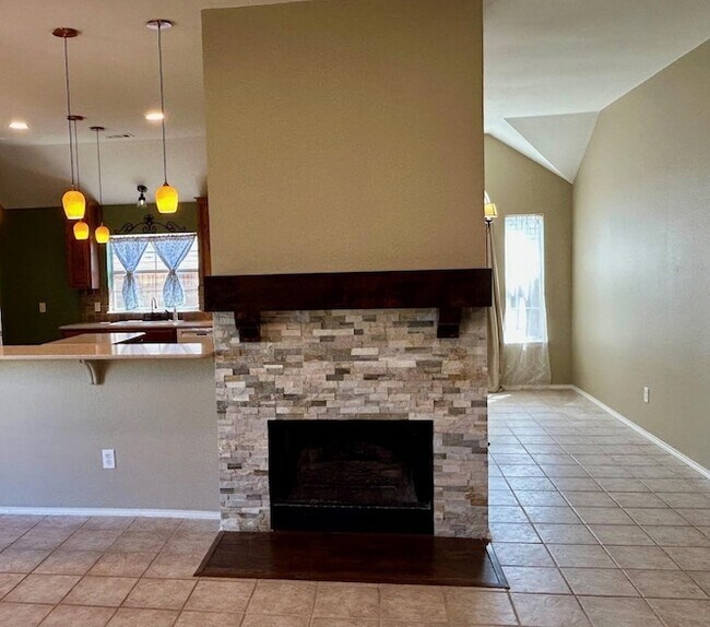 Building Photo - 7928 Hazeltine Dr