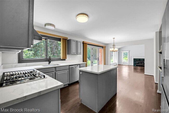 Building Photo - 107 Millstone Rd