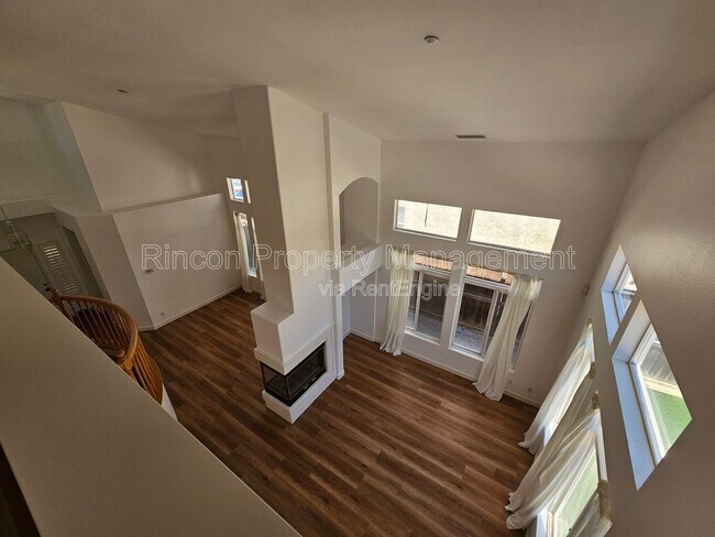 Building Photo - 4782 Templeton St