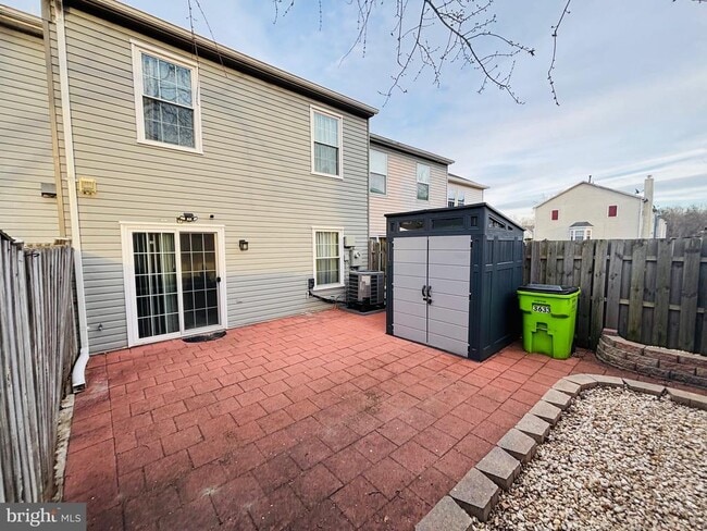 Building Photo - 3633 McDowell Ct