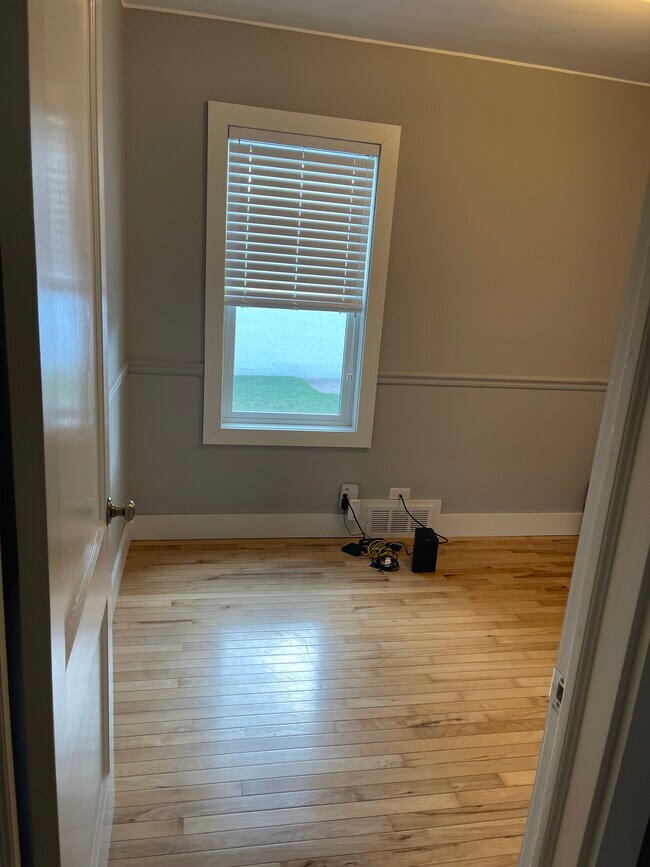 Bedroom #2 - 3362 Brownlow Ave