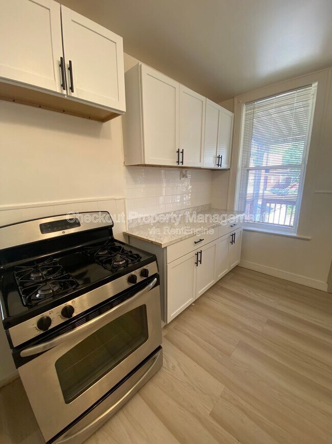 Building Photo - 6436 Idaho Ave