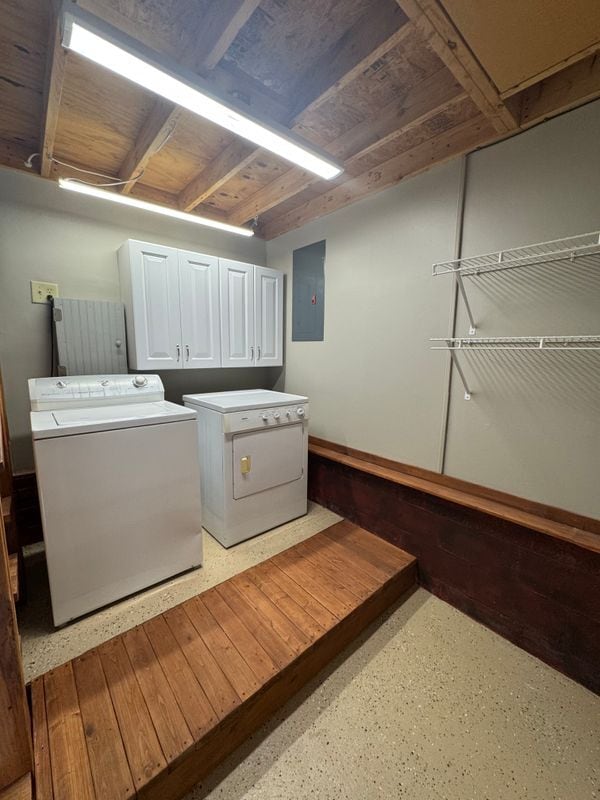 Building Photo - 4 Stonehouse Ct