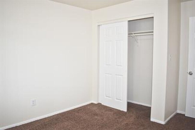 Building Photo - 497 Coronado Way