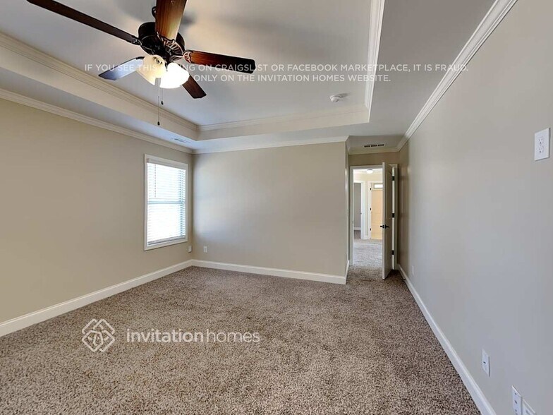 Building Photo - 1024 Buckeye Ln