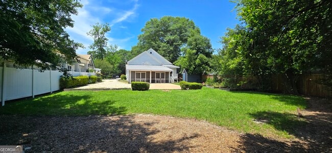 Building Photo - 712 Stonewall St