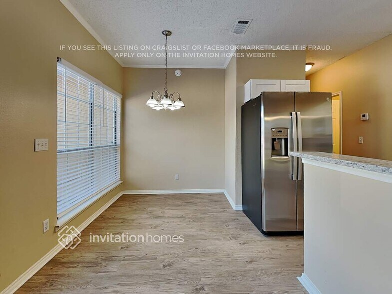 Building Photo - 1008 Sandy Creek Dr