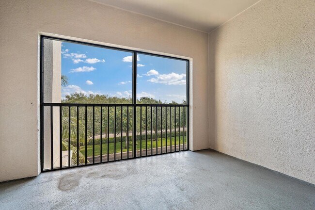 Building Photo - 3022 Alcazar Pl
