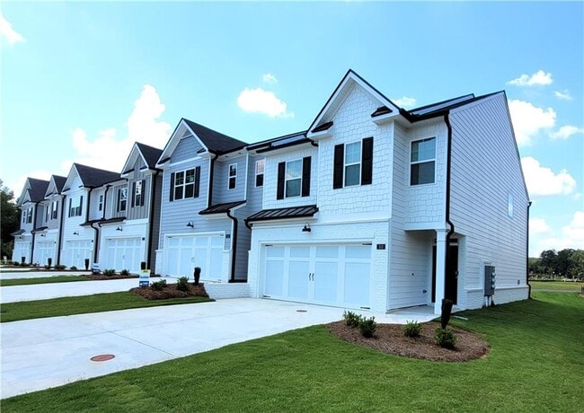 Building Photo - 310 Sound Cir