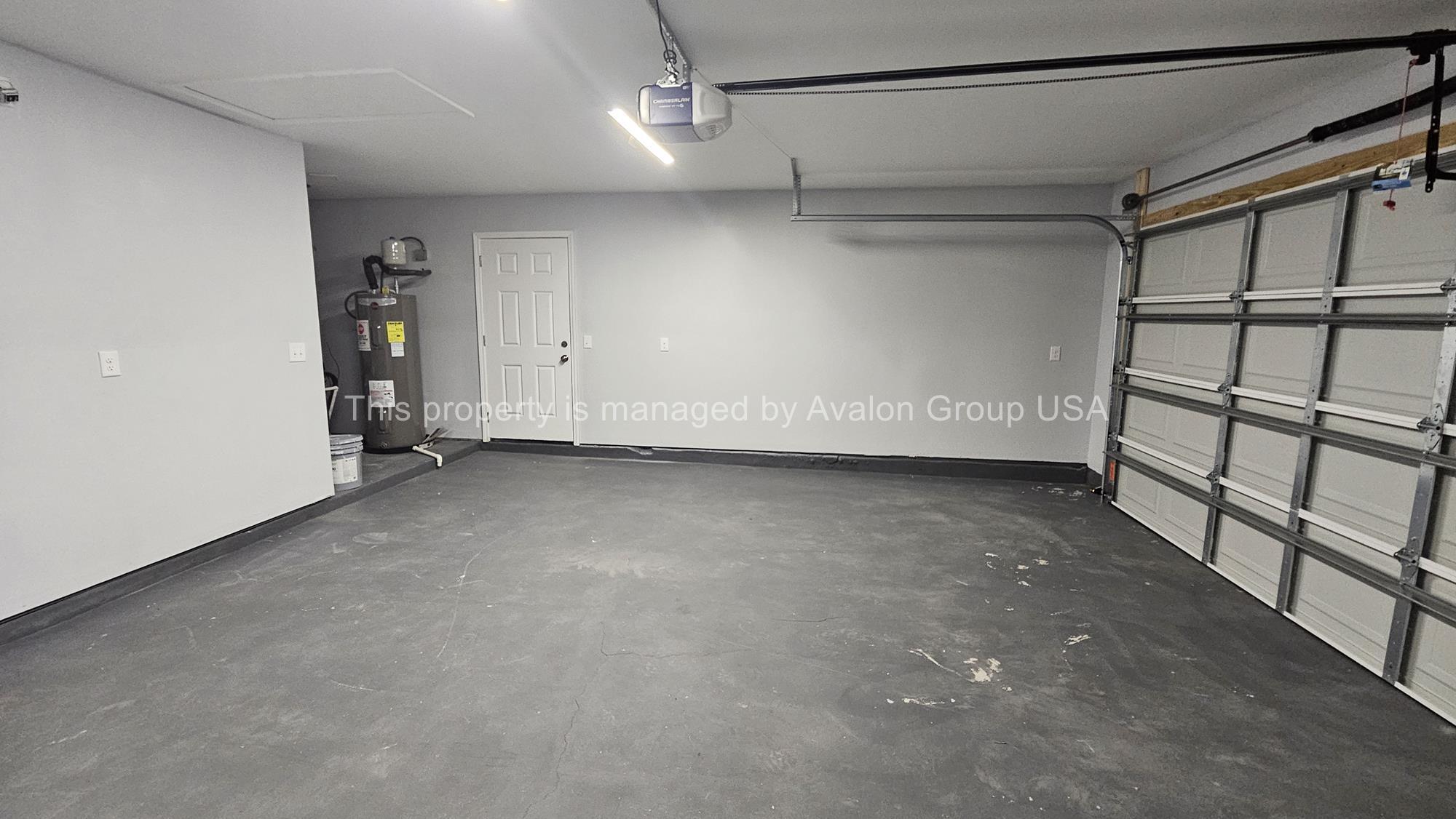 Building Photo - 1978 Solomon St