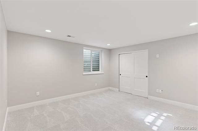 Building Photo - 1404 Swan Peter Dr