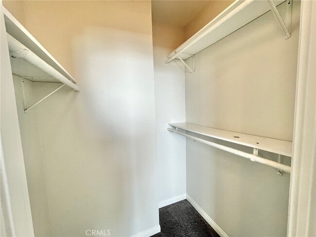 Building Photo - 488 E Ocean Blvd