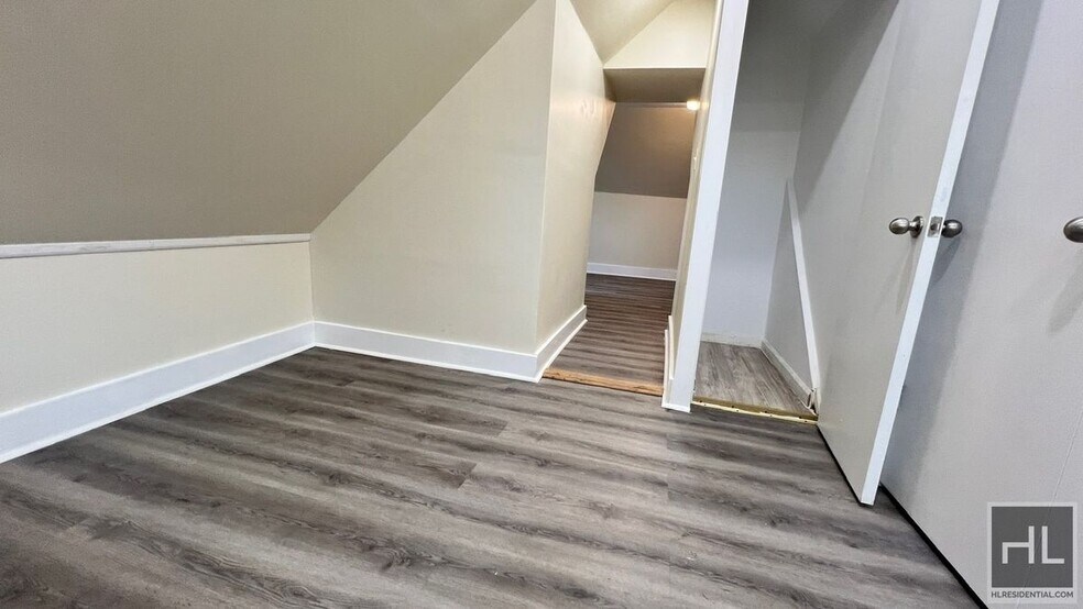 Building Photo - NORTH BURGHER AVENUE