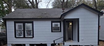 Building Photo - 1307 Florida St