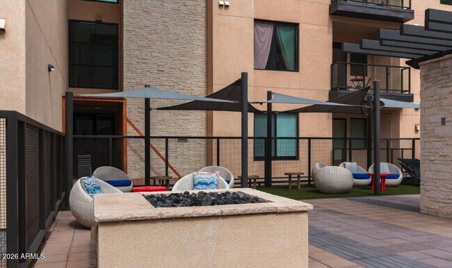 Building Photo - 7300 E Earll Dr