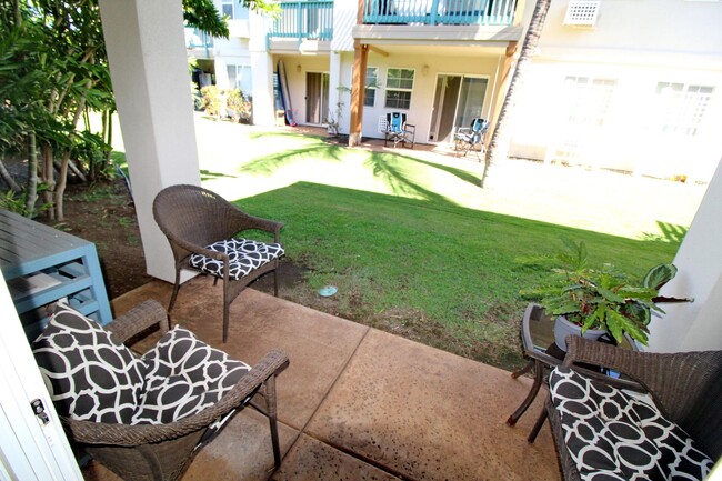 Building Photo - Nicely Remodeled and Furnished 2 Bed 2 Bat...