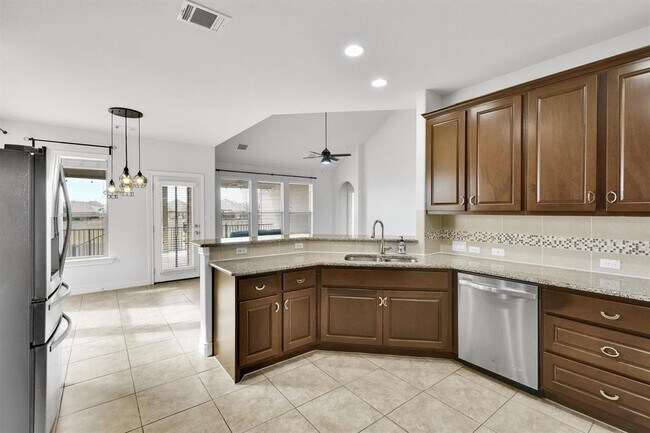 Building Photo - 6928 Donato Pl