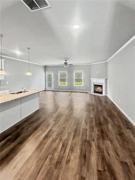 Building Photo - 5124 Fox Den Rd