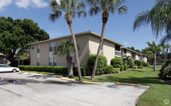 West Village Condo - 4522 26th St W Bradenton Fl 34207 