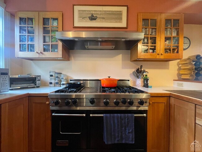 Building Photo - 5 Stone Mill Rd