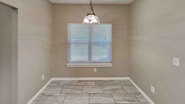 Building Photo - 3 Bedroom Home in Edmond