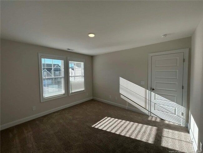 Building Photo - 244 Brickhill Dr