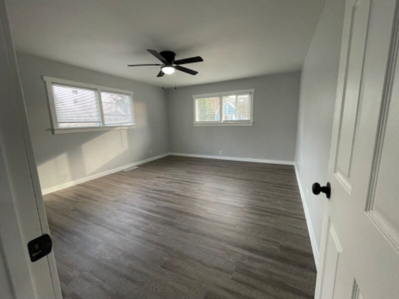 Building Photo - 6107 99th St SW