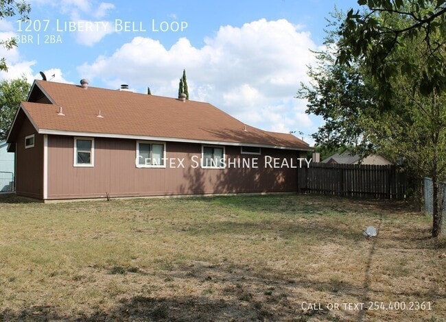 Building Photo - 1207 Liberty Bell Loop