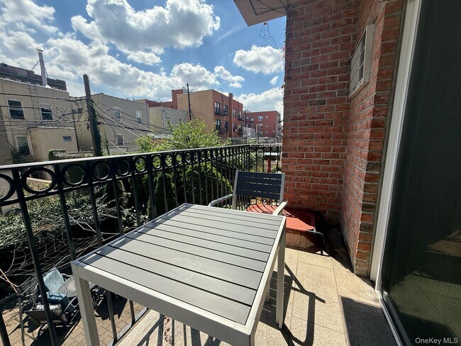 Building Photo - 28-21 36th St