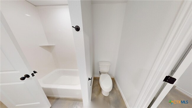 Building Photo - 905 Smoke Tree Ln