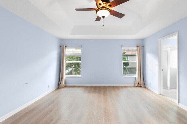 Building Photo - 4535 Thornwood Cir