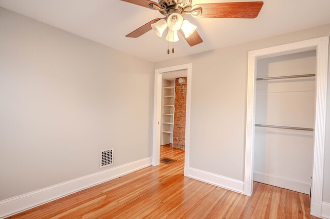 Building Photo - 11 Burritt Ave