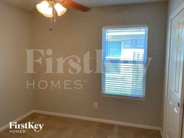 Building Photo - 17834 Yellow Birch Trail