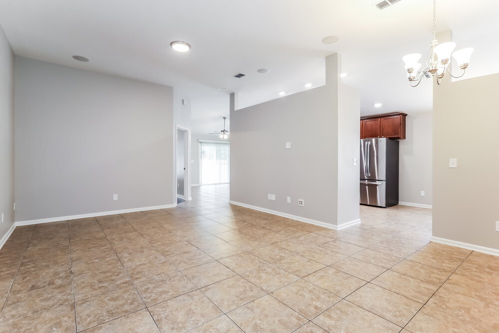 Building Photo - 146 N Aberdeenshire Dr