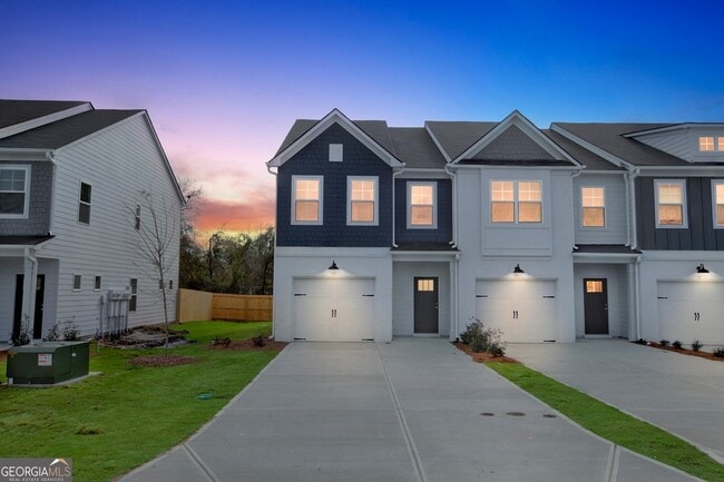 Building Photo - 375 S Port Pkwy