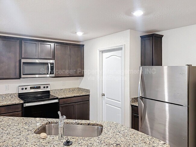 Building Photo - 5426 Companion Ln