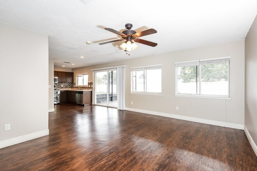 Building Photo - 1405 Timberbend Cir