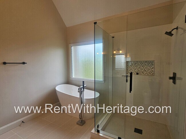 Building Photo - WOW!!!!!...PRETIGIOUS HOME IN CHAPEL CROSS...