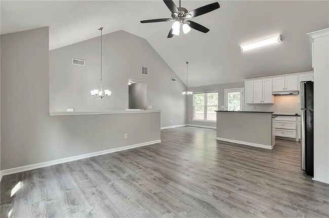 Building Photo - 439 Tara Oaks Trail