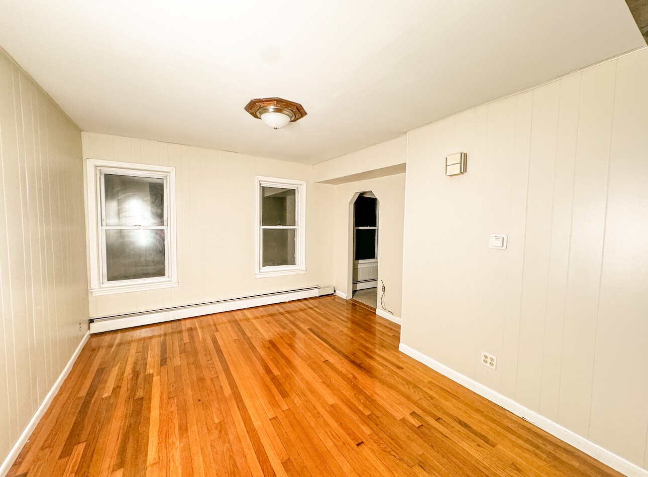 Building Photo - 24 Barker St