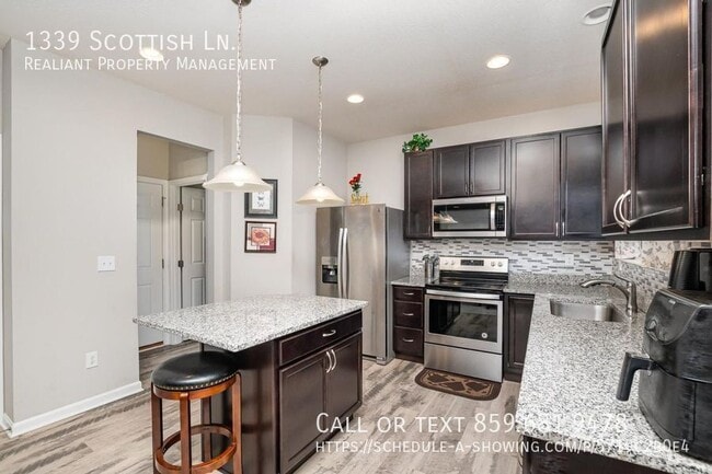 Building Photo - 1339 Scottish Ln