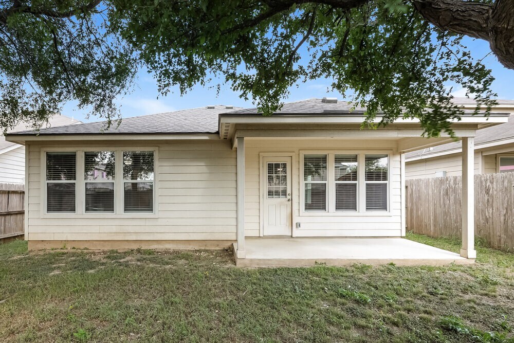 Building Photo - 3411 Maguey Trail