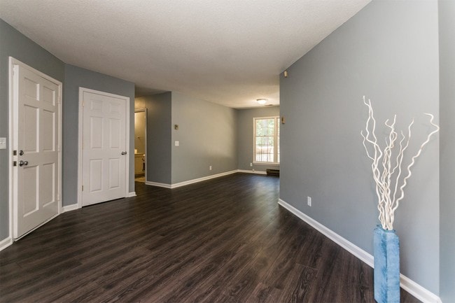 Building Photo - 2413 Keith Dr