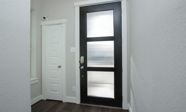 Building Photo - 12502 Malachite Wy