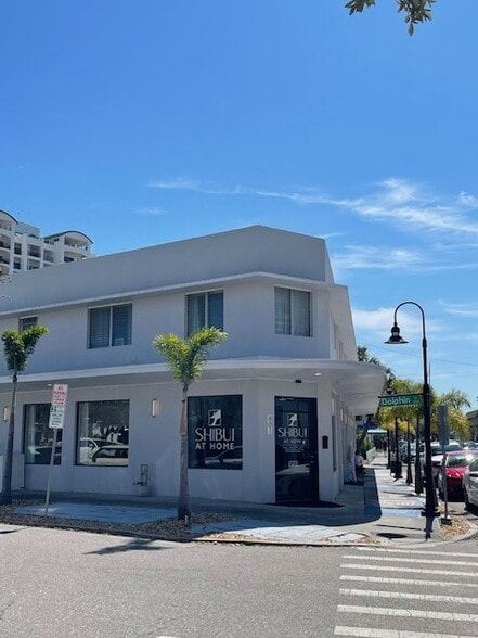 Primary Photo - 1508 Dolphin St