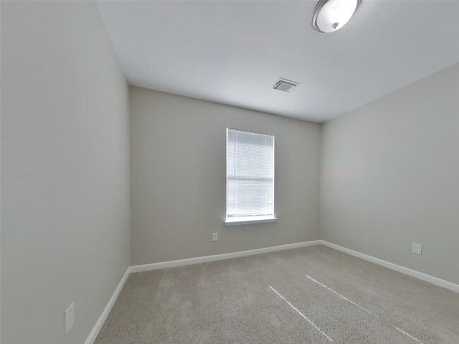 Building Photo - 10111 Victoria Falls Ln